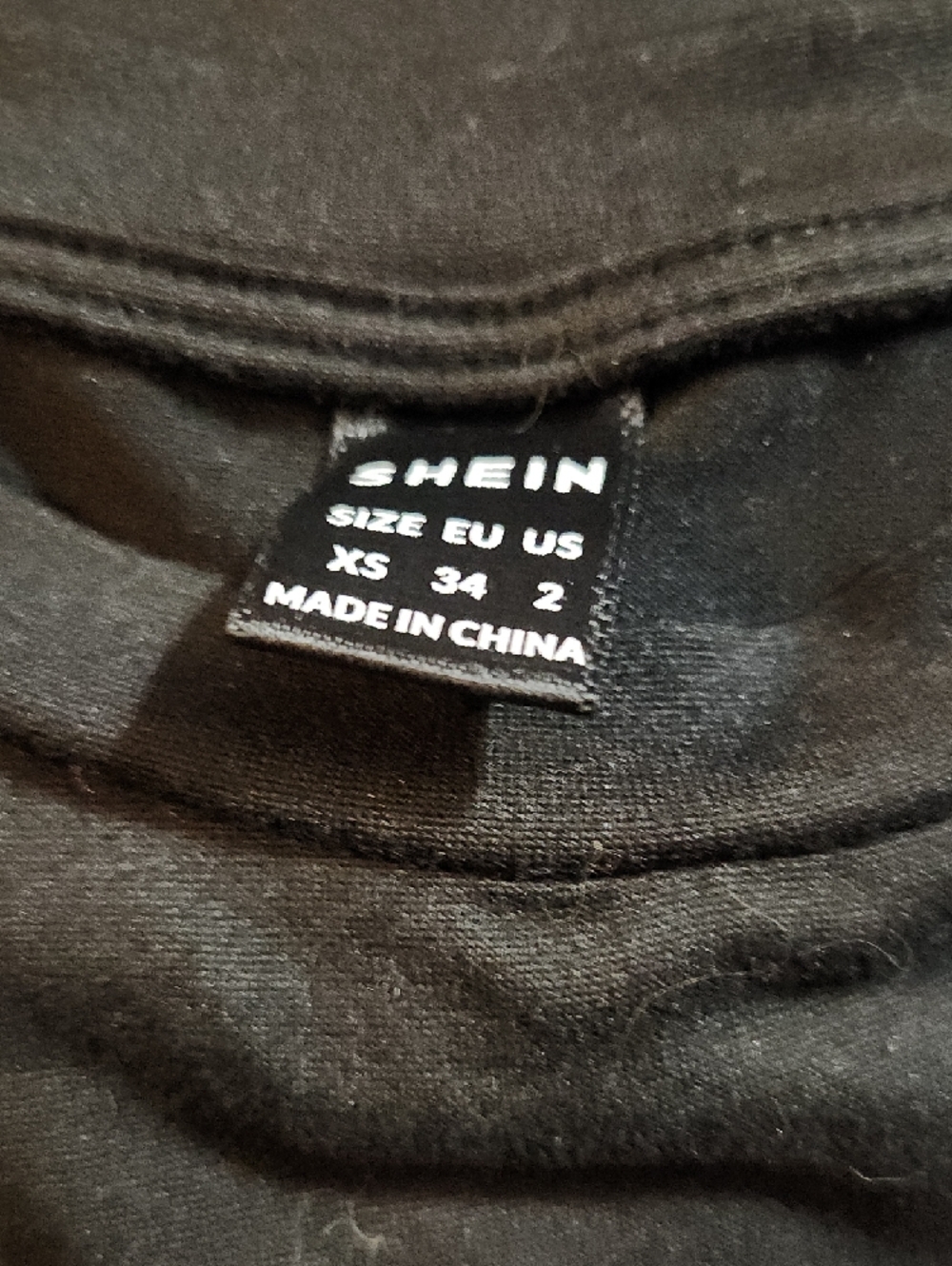SHEIN Black Long-Sleeve Top with Red Spider Logo - Picture 3 of 3